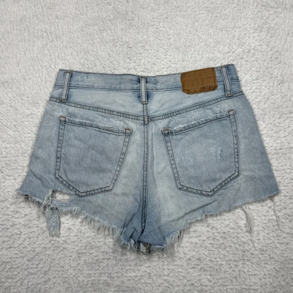 Aeropostale Shorts Blue Denim Vintage High Rise Shorty Distressed‎ Size 2